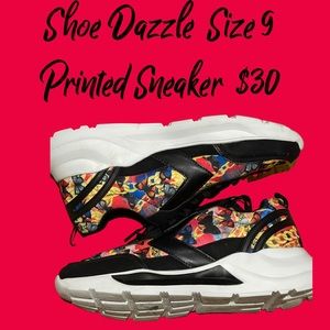 Shoe Dazzle Printed Sneaker never worn